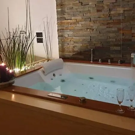 Affittacamere Le Di Pizzo Luxury Rooms&spa